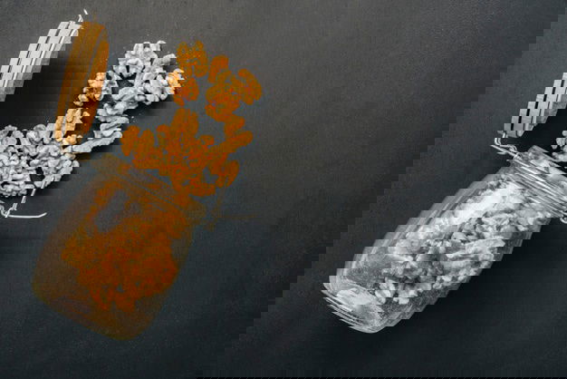 Figure Out The Easiest Night Shift Diet Ideas Before Becoming A Victim! 17 Nuts Glass Chalk Surface 23 2147679634