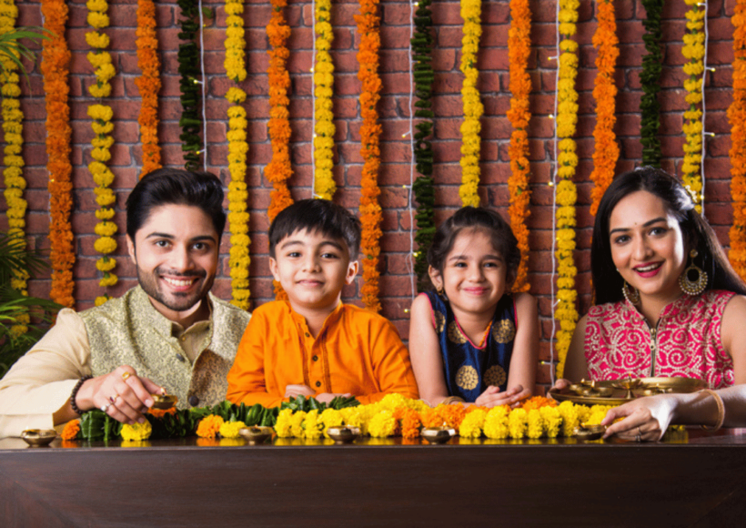 Which Oil Is Best For Diya? Benefits, Types, And Buying Guide 7 Best Oil For Diya – Types, Benefits, And Buying Guide For Traditional And Spiritual Lighting
