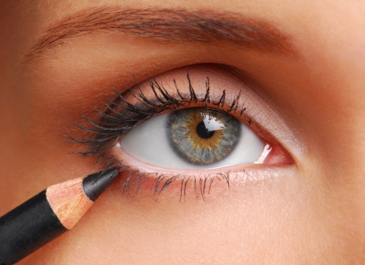 Black Cosmetic Pencil Beautiful Women Eye Close Up 186202