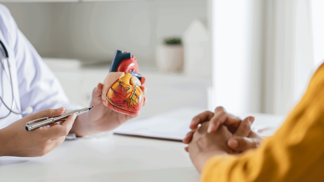  Refined Cooking Oils And Highlighting Health Concerns Like Toxic Compound Formation, Oxidative Stress, And Increased Cancer Risk From Frequent Use.