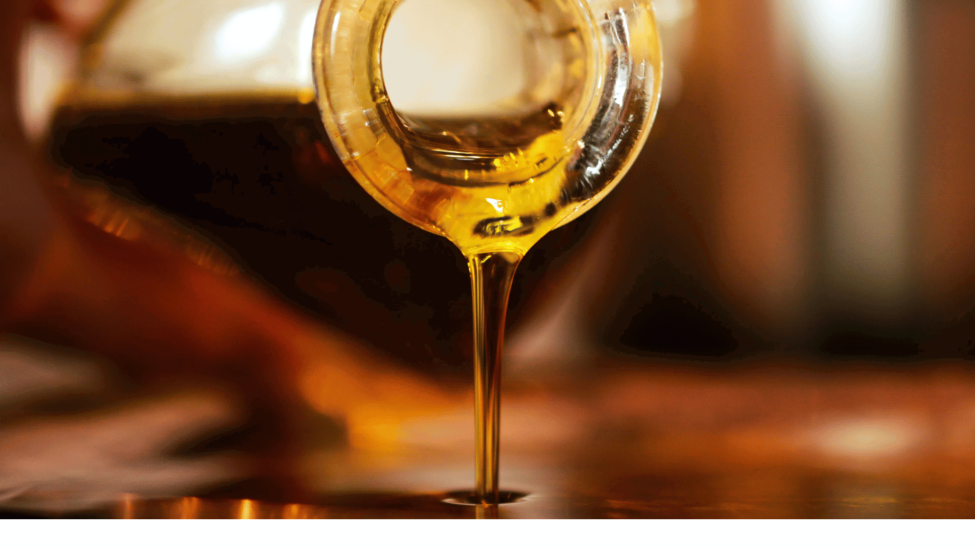 Groundnut Oil Contains Antioxidants Like Resveratrol And Vitamin E, Which Help Combat Free Radicals And May Reduce The Risk Of Certain Cancers Naturally.