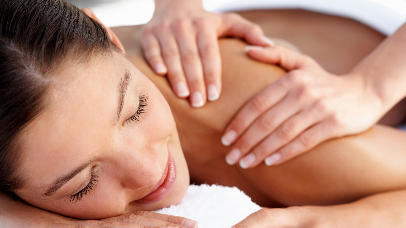 ஜிங்க் நிறைந்த நல்லெண்ணெய் – சரும நெகிழ்வு அதிகரித்து, கொலாஜன் வளர்ச்சியை ஊக்குவிக்கிறது.